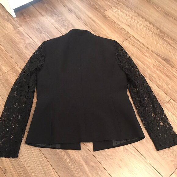 TAHARI Blazer Arthur Sir Levine Black with Lace Sleeves US Size 8 - Picture 10 of 10
